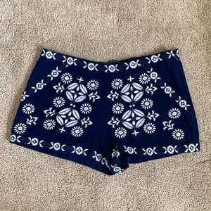 Zara Dark navy blue boho chic embroidered shorts
